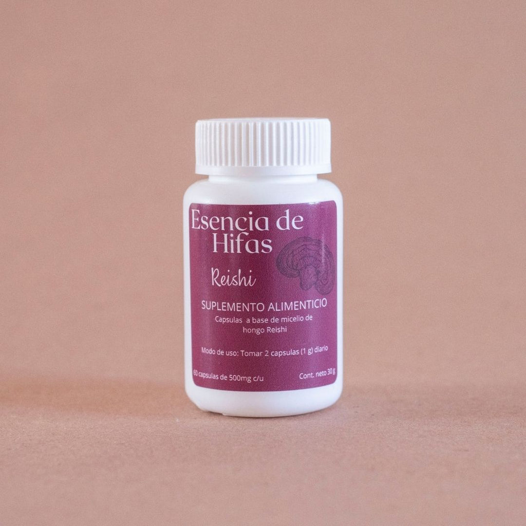 Suplemento natural en capsulas a base del hongo adaptógeno Reishi (Ganoderma lucidum).