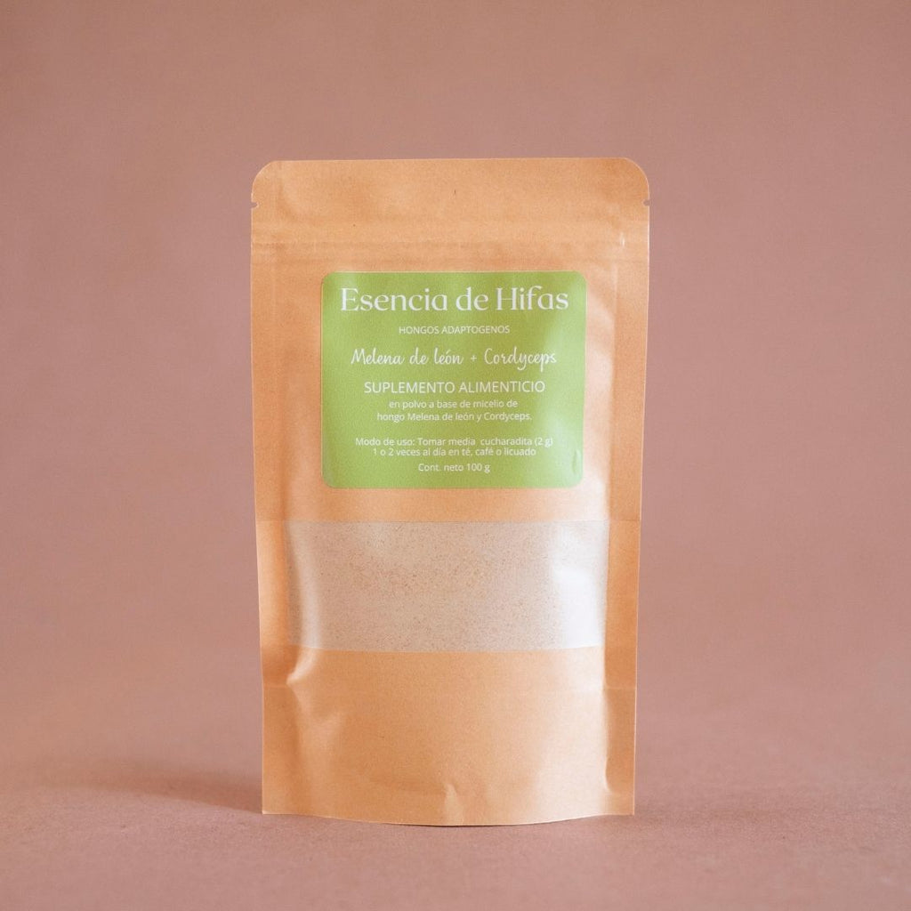 Suplemento natural en polvo a base de la mezcla de los hongos adaptógenos Cordyceps y Melena de León.